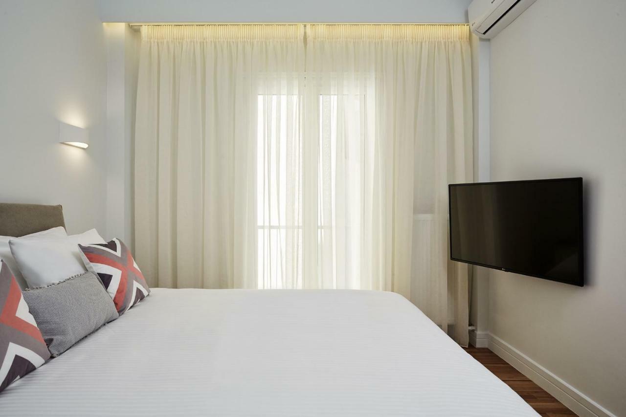 Luxurious Spacious Apt Next To Hilton Hotel Athen Eksteriør billede